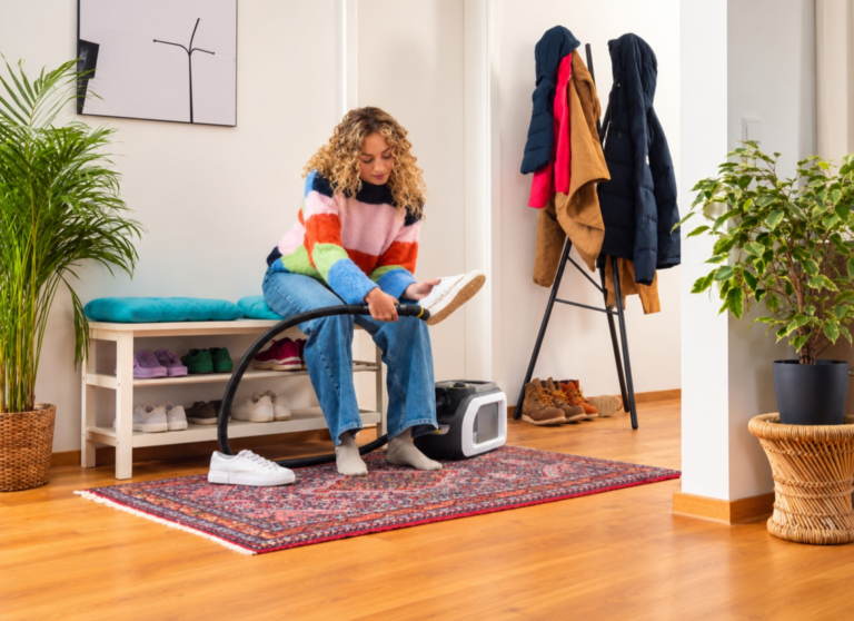 Kärcher SE 3-18 + Shoe!Cleaner -kengän- ja tekstiilipesupaketti – 2 akkua